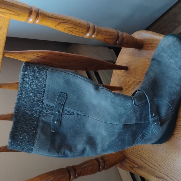 🥾Womens BareTraps AVALON  Snow Boots, Gray Suede Size 10M - Picture 2 of 16